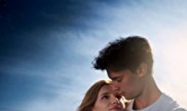 נשיקה בחצות כתובית | Midnight Sun Subtitle