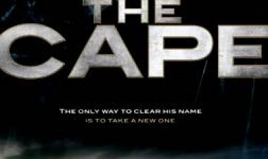 הגלימה כתובית | The Cape Subtitle